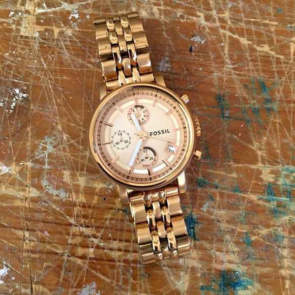 Women's Rose Gold Fossil Boyfriend Chronograph Watch, NWOT - Picture 4 of 6